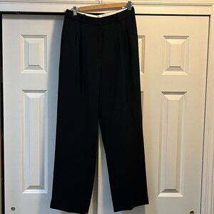 Aritzia Wilfred Womens Size 8 The Effortless Pants Trousers Black XCOND!